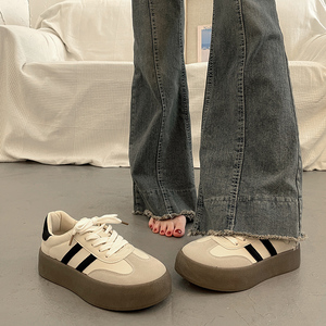 爆款厚底小白鞋女百搭复古德训板鞋2026新款春秋高级感休闲运动鞋