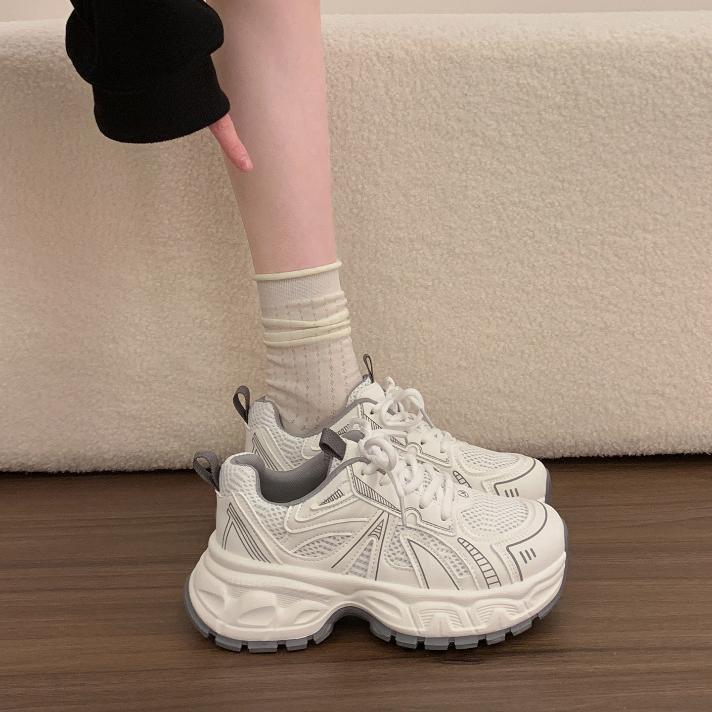 超火厚底老爹鞋女增高显脚小2026新款春秋欧货爆款运动休闲阿甘鞋,女鞋,老爹鞋,淘宝优惠券,粉丝福利购,淘宝优惠卷