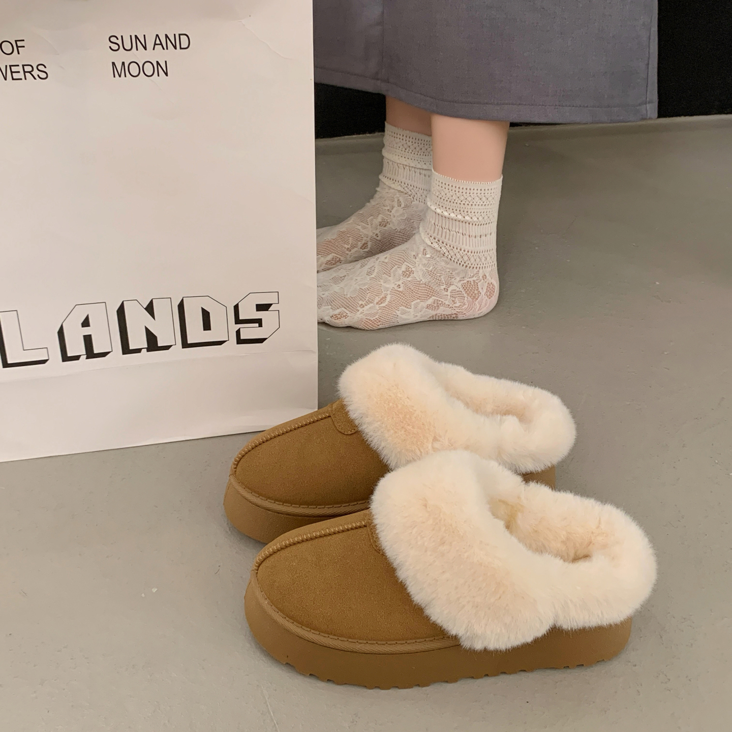 超火包头毛毛平底拖鞋女秋高级感