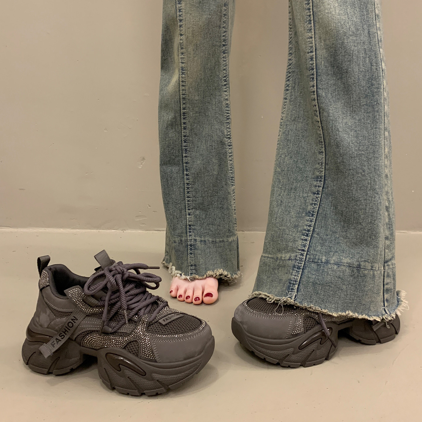 爆款松糕厚底老爹鞋女秋冬小个子增高2025新款百搭灰色运动休闲鞋,女鞋,老爹鞋,淘宝优惠券,粉丝福利购,淘宝优惠卷