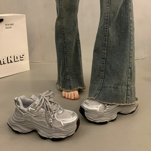 爆款厚底增高老爹鞋女春季小个子炸街2026新款欧货银色休闲运动鞋