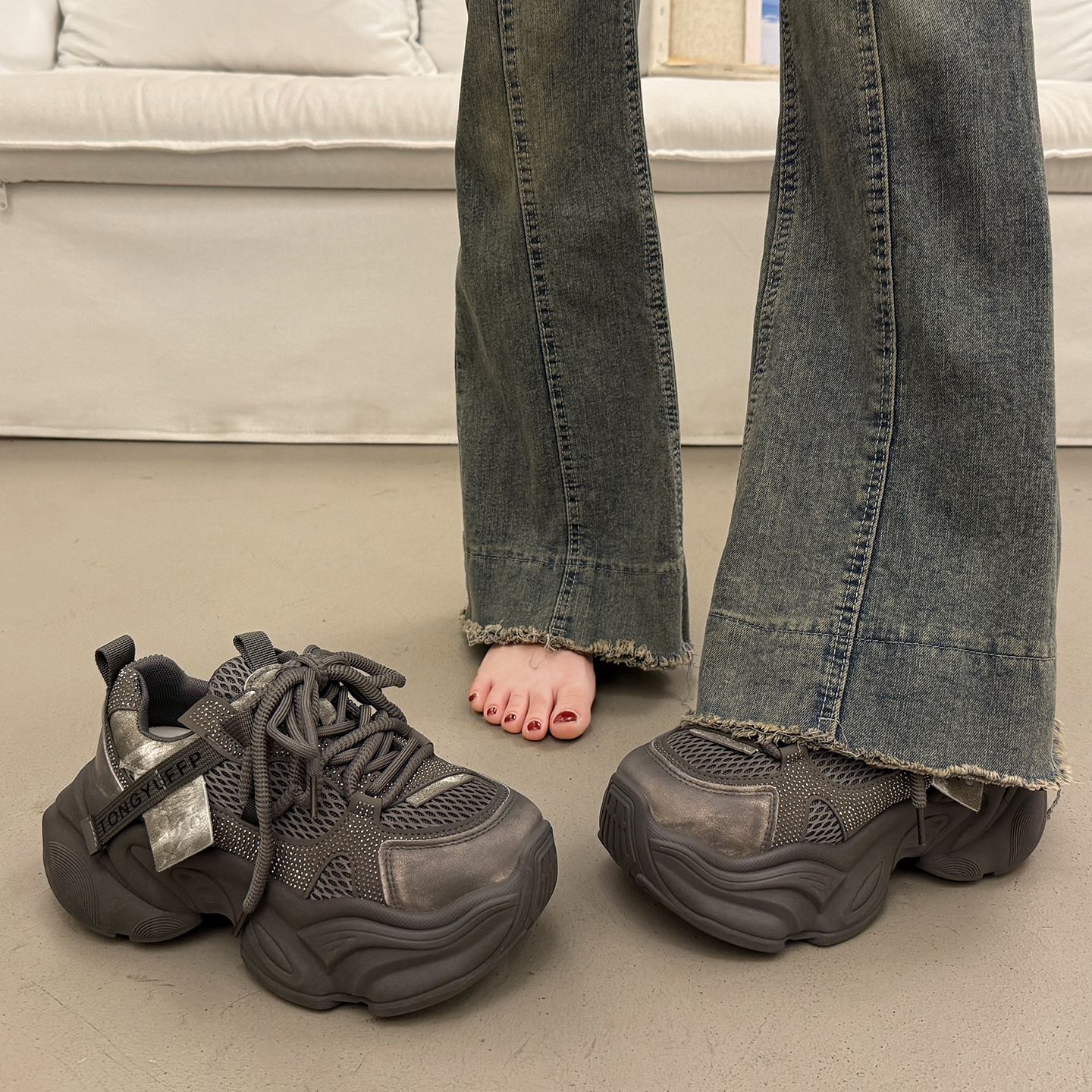 显脚小爆款老爹鞋女秋冬季运动鞋