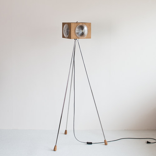 山河即木实木复古落地灯