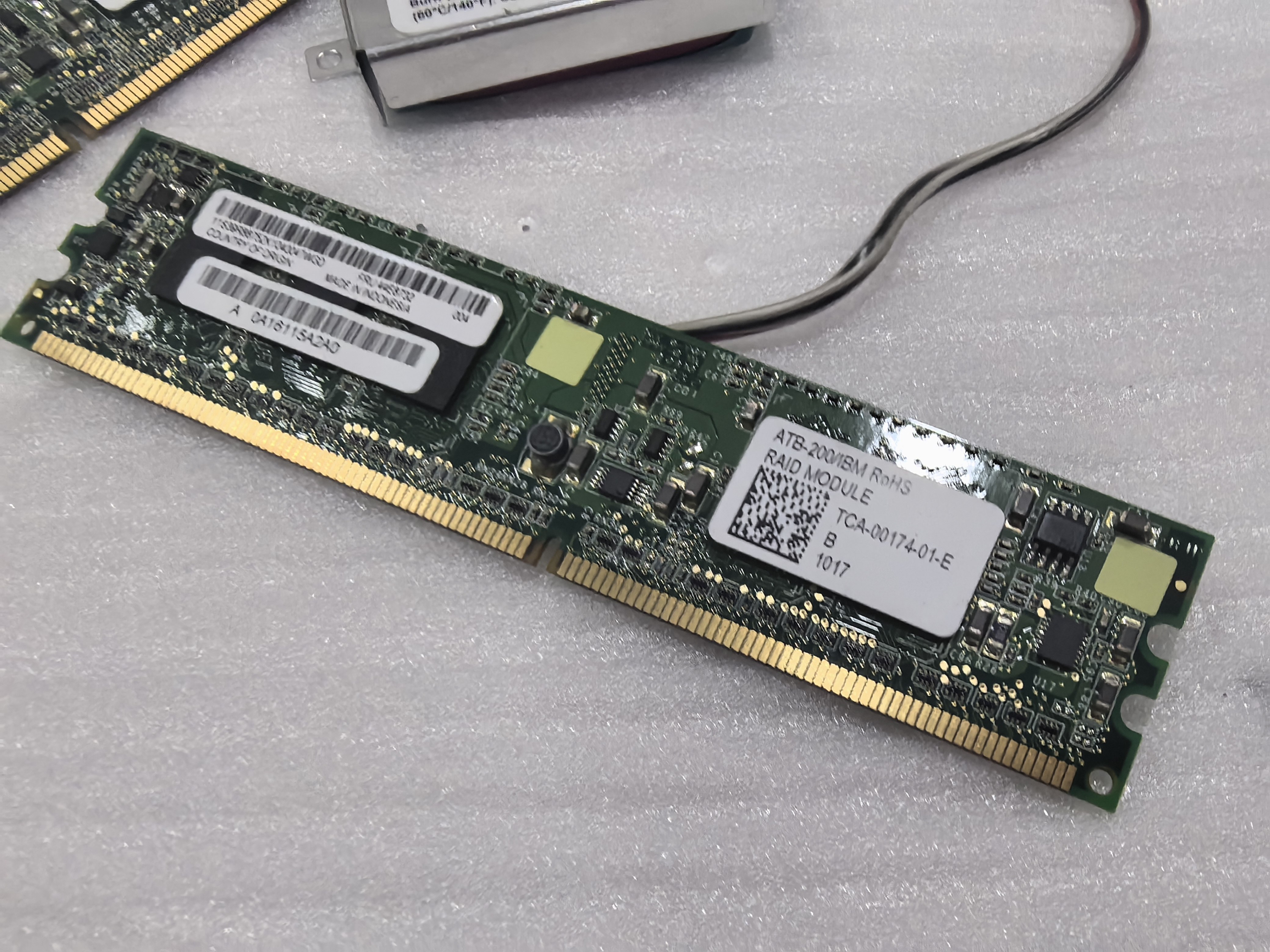 IBM 8K RAID卡 X3650 X3500 X3400 25R8088 25R8076带电池  X3650