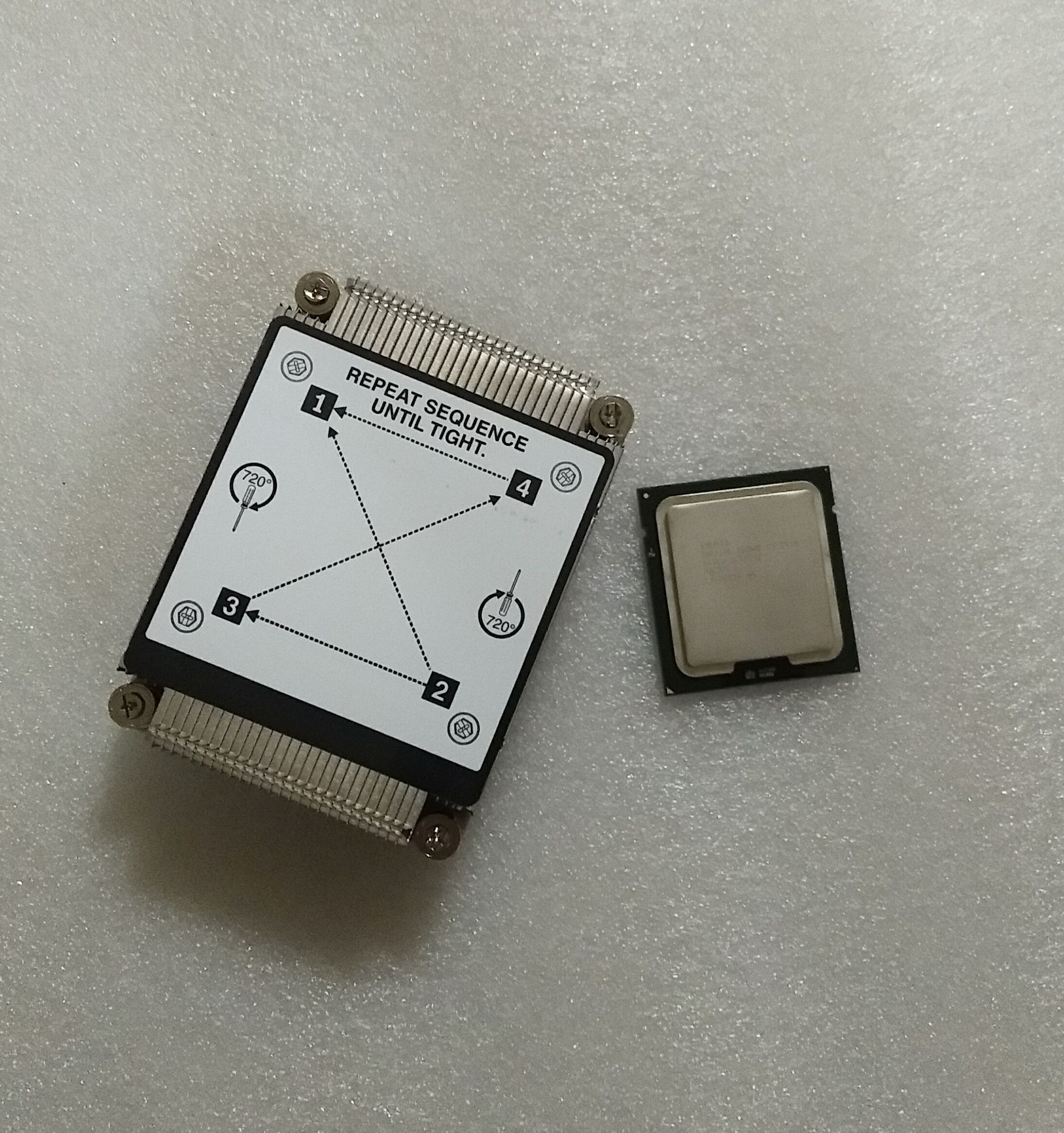原装IBM 00J6382 Xeon E5-2407V2 FOR X3630M4 KIT CPU套件成色新