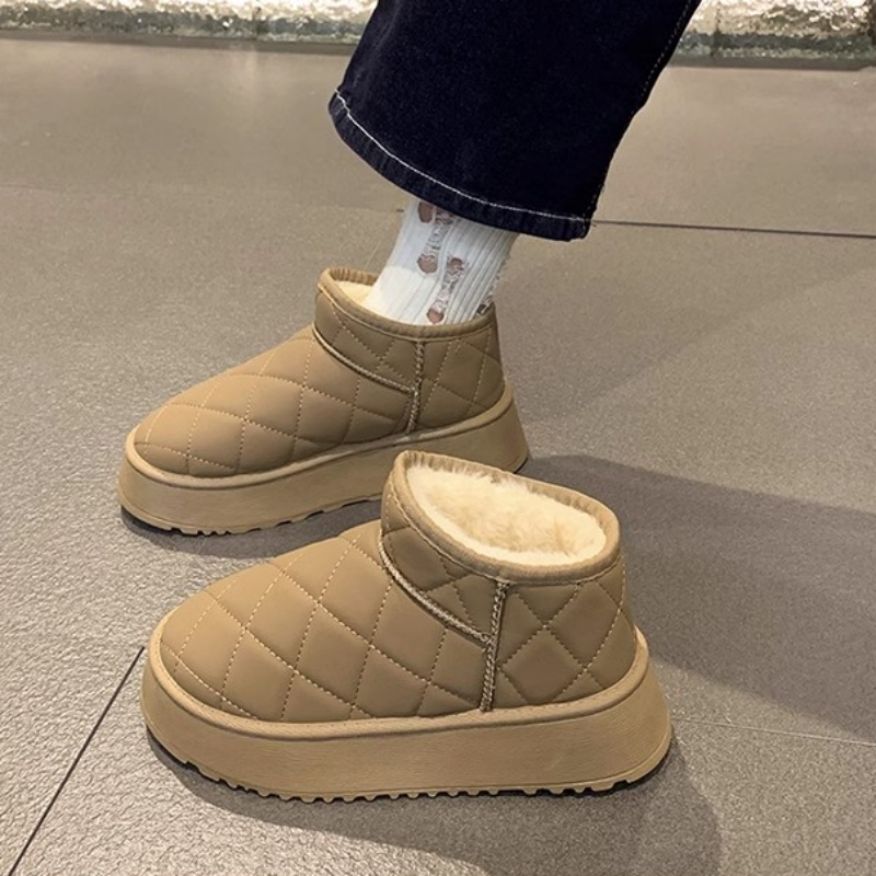 加绒加厚雪地靴女2025新款冬季防水防滑东北面包鞋抗寒保暖大棉鞋