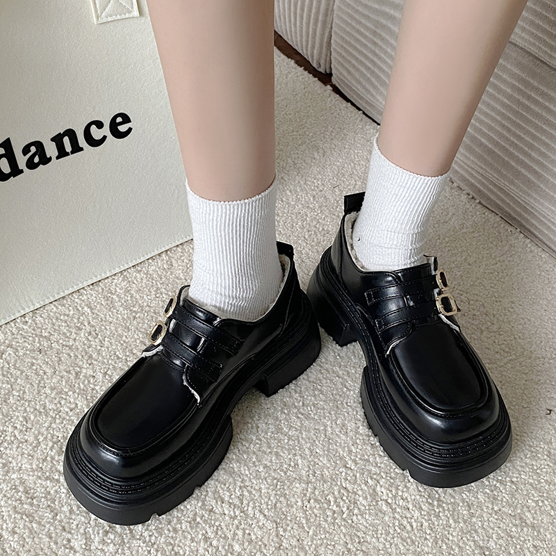 单鞋女款2025秋冬季新款百搭小个子乐福鞋加绒厚底复古小皮鞋保暖