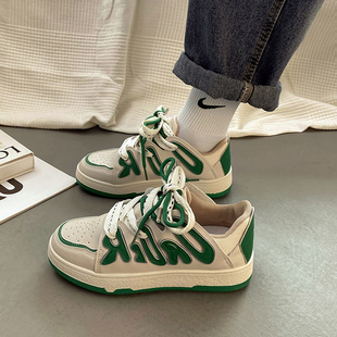 原宿百搭小白板鞋 小众厚底港风运动休闲鞋 女春秋ins潮2025年新款