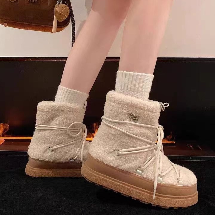 时尚秋厚底褶皱雪地靴女2024冬季新款加厚防滑保暖棉鞋中筒滑雪鞋
