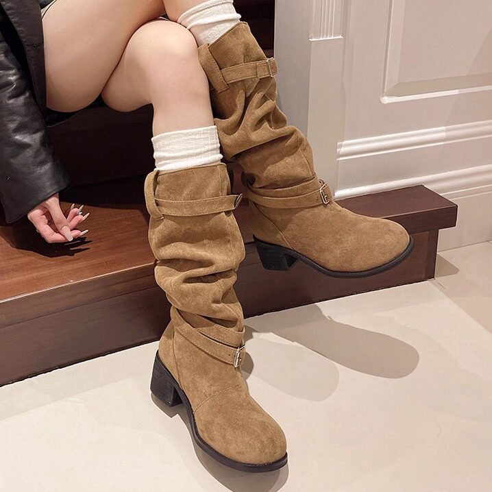 2025新款秋季爆款配裙子靴子女厚底中筒棕色堆堆长筒靴美拉德靴子