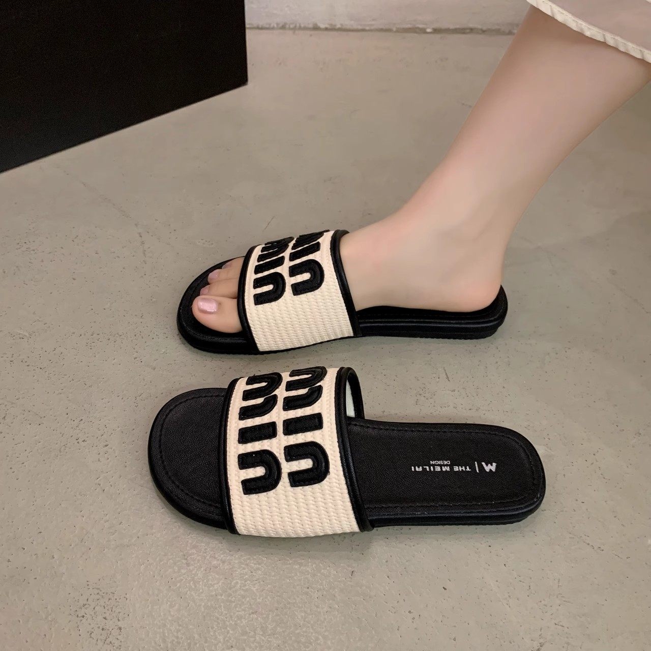 一字拖鞋女夏季外穿2025新款网红爆款小香风女士沙滩鞋平底凉拖鞋,女鞋,一字拖,淘宝优惠券,粉丝福利购,淘宝优惠卷