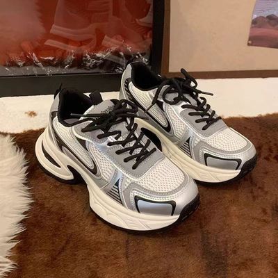 新款韩版舒适休闲鞋子