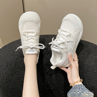 新款 爆款 百搭休闲运动板鞋 子轻便时尚 子女 小白鞋 学生鞋 女2025秋季