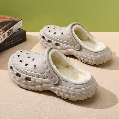 时尚两穿保暖防滑洞洞鞋