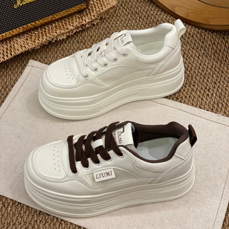 厚底小白鞋女2025新款休闲运动鞋休闲风圆头防滑增高松糕板鞋四季