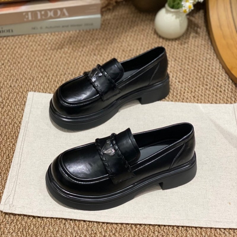 英伦风方头乐福鞋女2026春季新款粗跟通勤鞋一脚蹬懒人深口单鞋女,女鞋,深口单鞋,淘宝优惠券,粉丝福利购,淘宝优惠卷