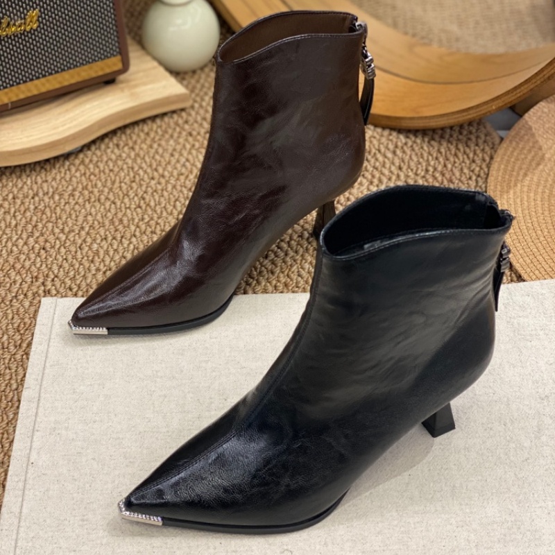 真皮尖头短靴女2025冬季新款细跟高跟显瘦牛坡马丁靴后拉链瘦瘦靴