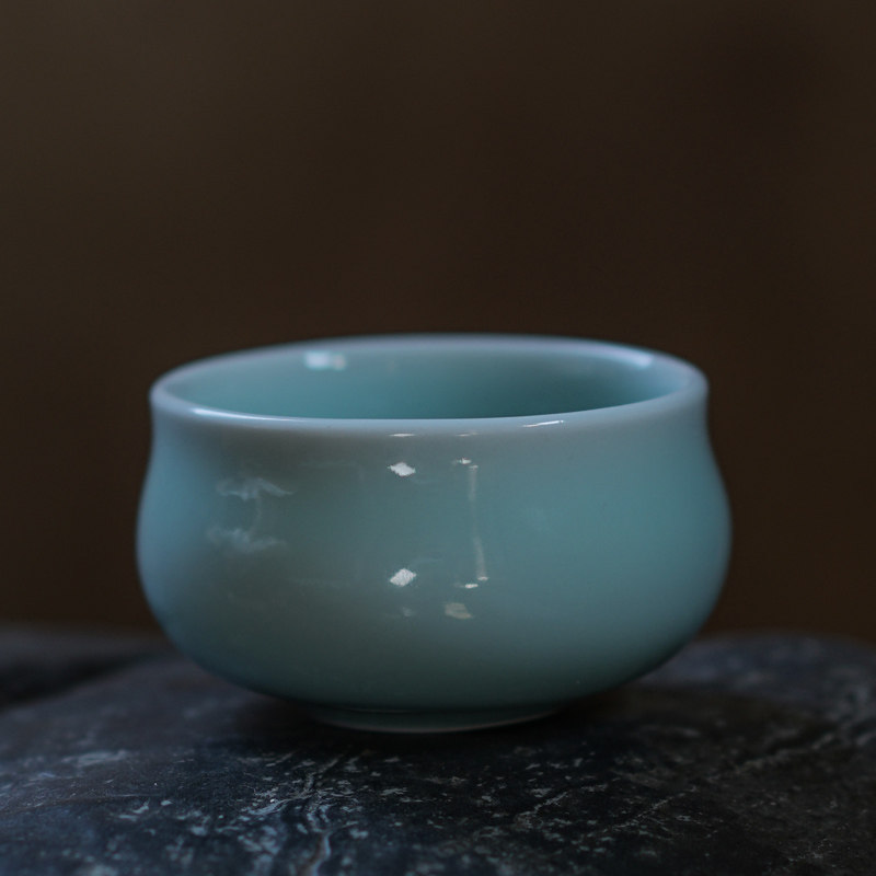 宜兴龙德堂陶艺  青瓷虚怀小杯