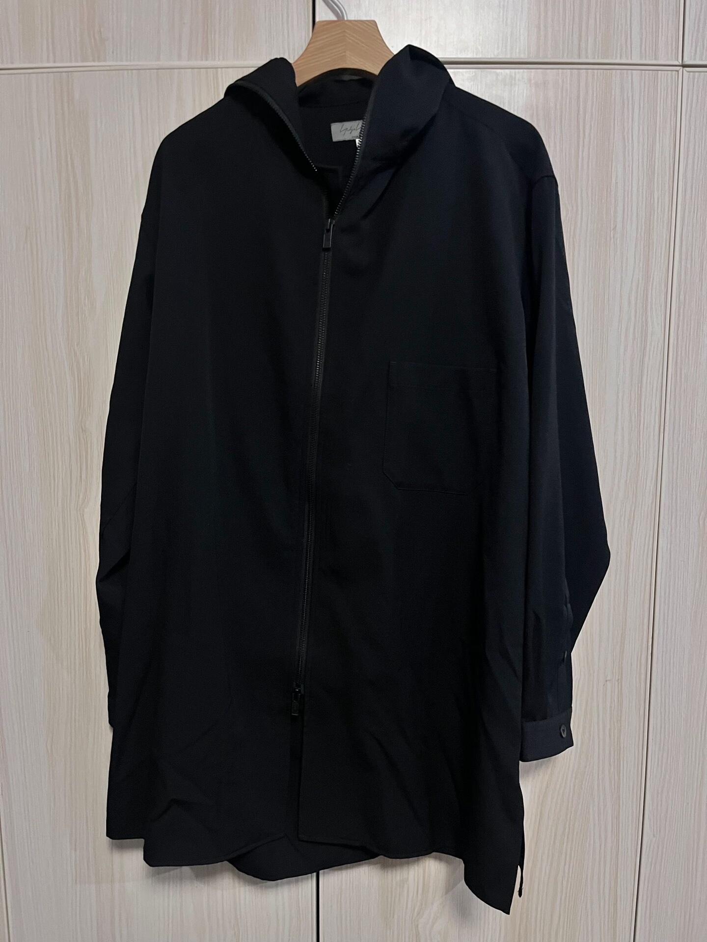 Yohji Yamamoto 25SS Black Zip Hoodie — front
