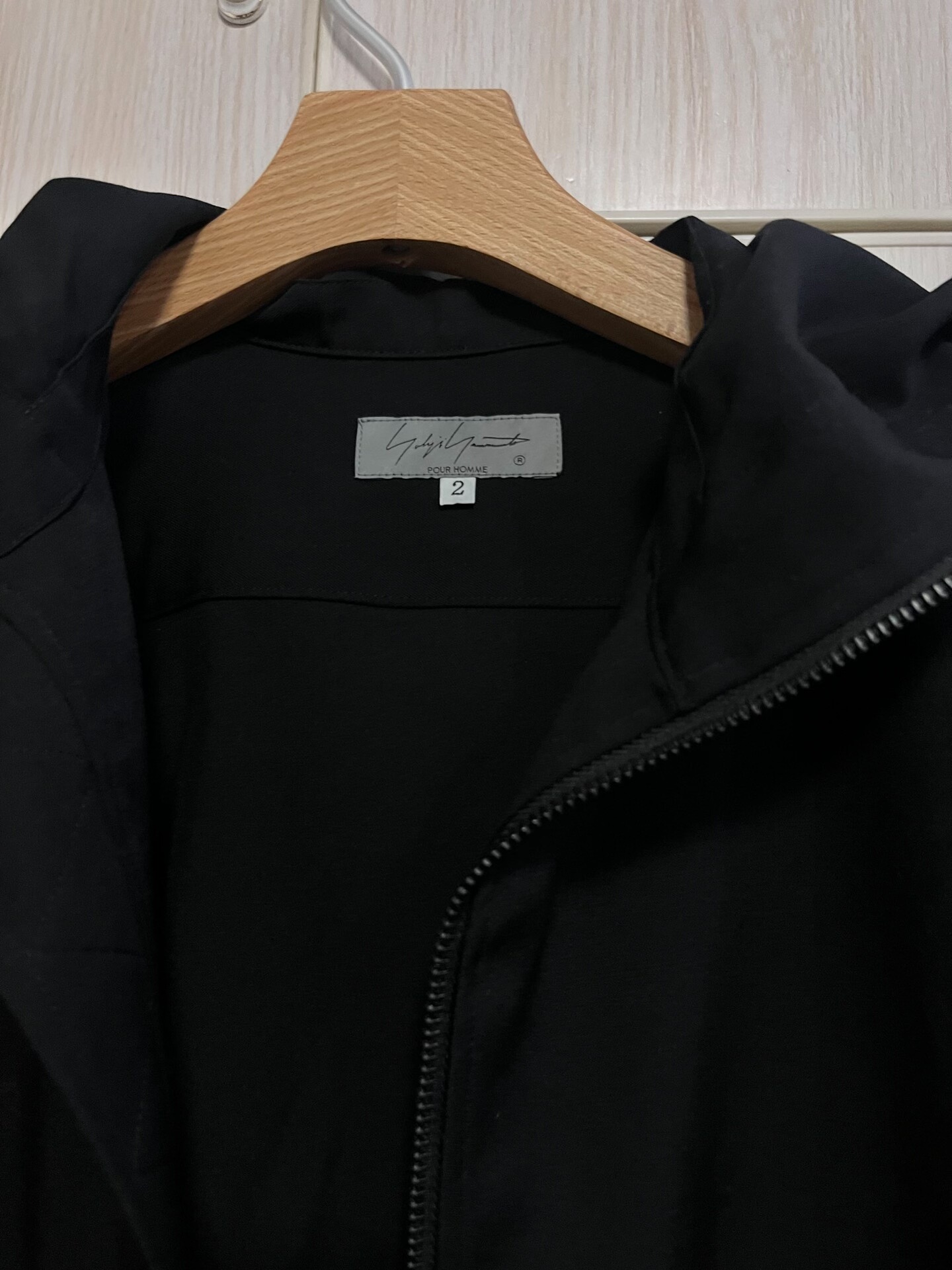 Yohji Yamamoto 25SS Black Zip Hoodie — label