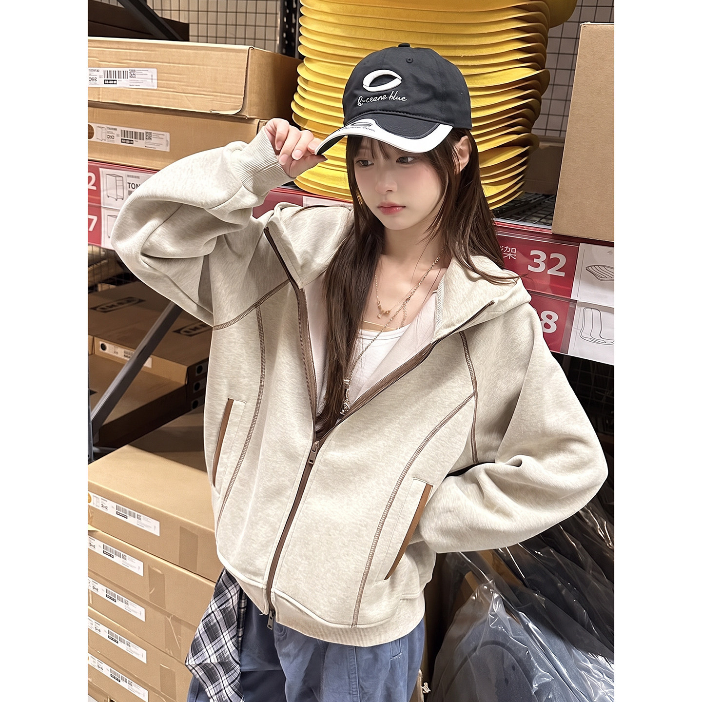 美式运动潮牌连帽外套女