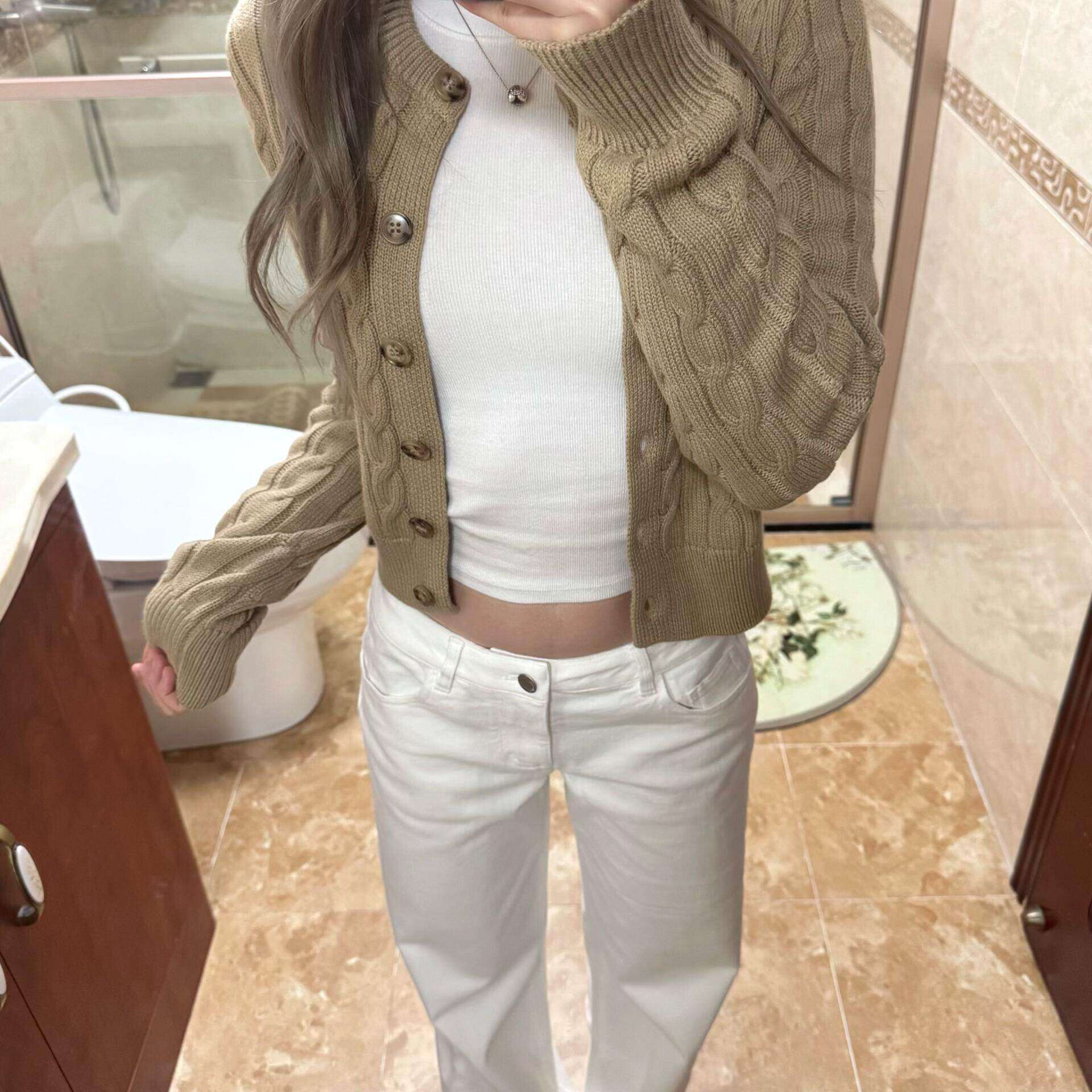 卡其色麻花针织开衫外套