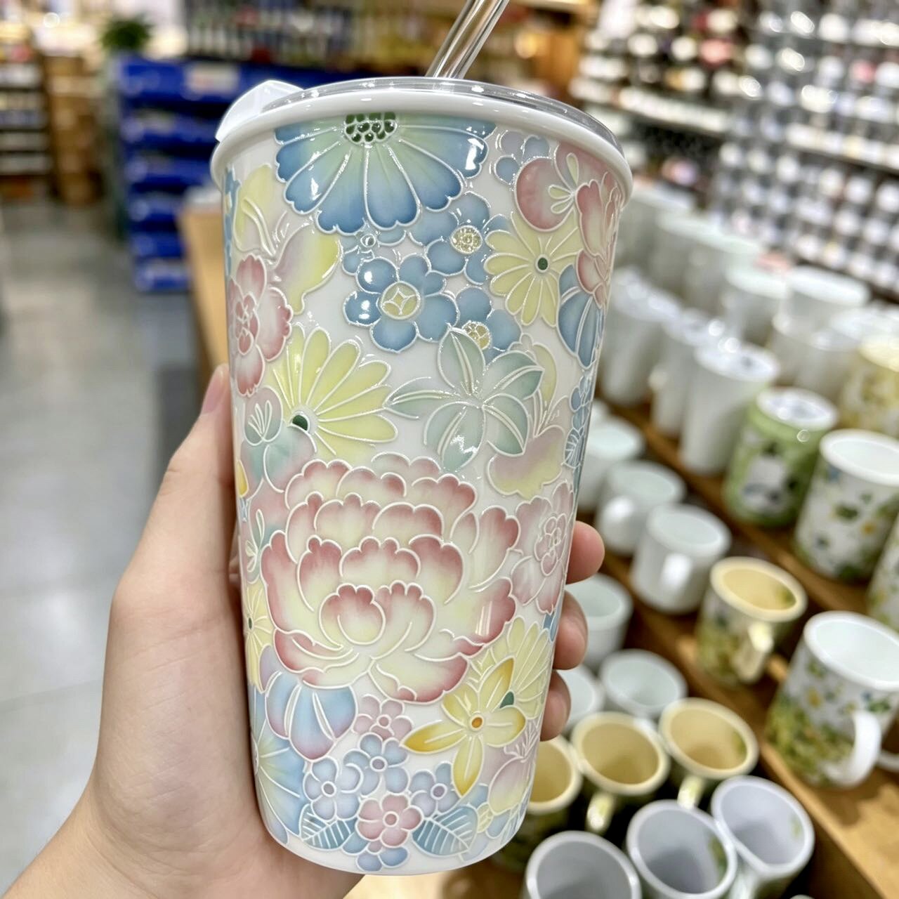 景德镇手绘立体浮雕万花杯高颜值吸管喝水杯带盖轻奢马克杯礼物