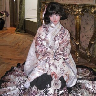 一木胡桃【岁岁吉时】明制汉服女新年葫芦刺绣交领上衣马面裙套装