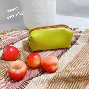 小众高颜值冰砖迷你化妆包收纳包旅行随手拿手包ins风口红零钱包