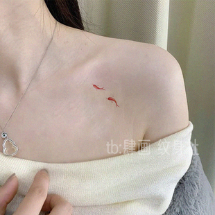 迷你小锦鲤纹身贴纸可爱ins锁骨手腕少女高级防水持久逼真高颜值