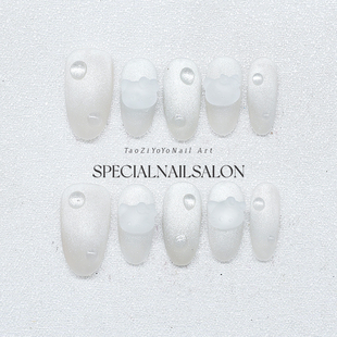 纯手工穿戴甲磨砂奶油白水滴立体猫咪高级感美甲贴片 奶雪凯蒂