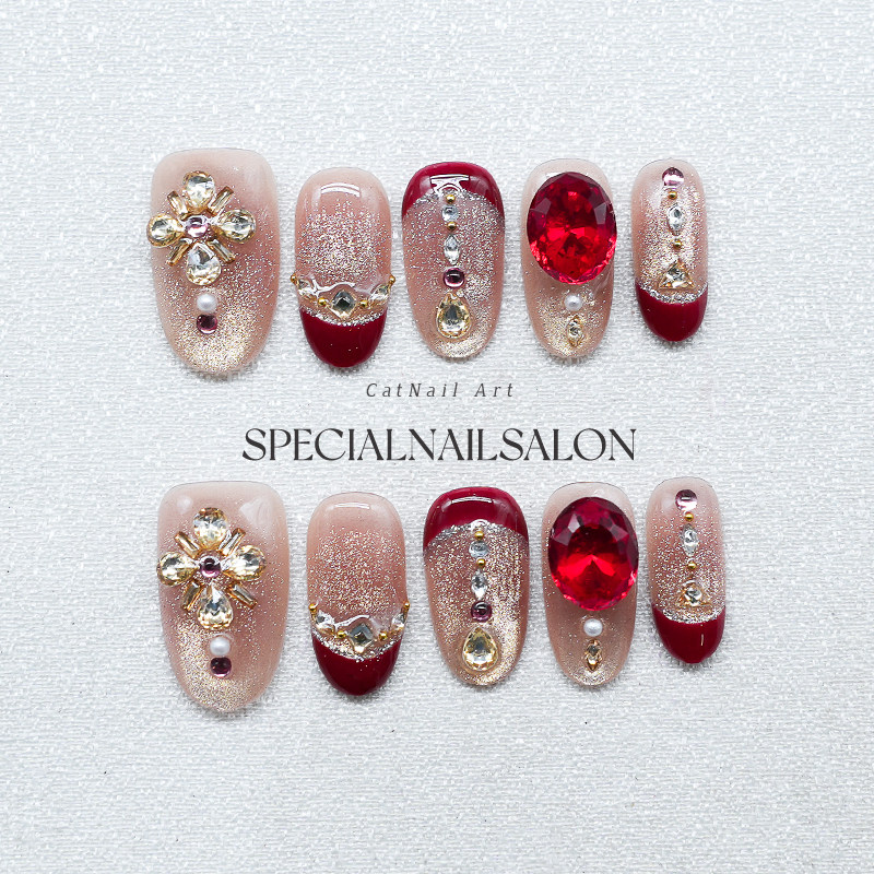 【红心皇后】纯手工穿戴美甲轻奢气质氛围感秋冬钻饰显白指甲贴片,彩妆/香水/美妆工具,穿戴甲/甲片,淘宝优惠券,粉丝福利购,淘宝优惠卷