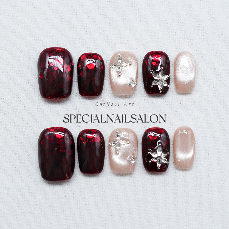 【绯夜星事】纯手工穿戴甲绯红色猫眼晶体冰花高级感轻奢美甲贴片,彩妆/香水/美妆工具,穿戴甲/甲片,淘宝优惠券,粉丝福利购,淘宝优惠卷