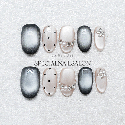 【流星雨夜】纯手工穿戴甲秋冬新款波点小香风气质高级感美甲贴片