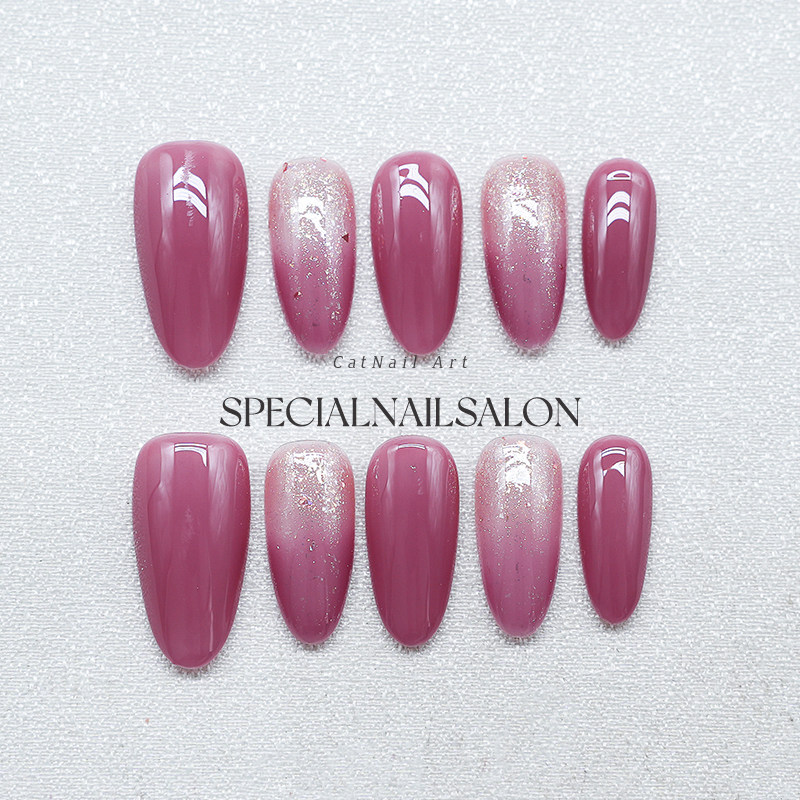 【葡萄冰汽】纯手工穿戴甲紫色猫眼秋冬细闪渐变温柔显白美甲贴片,彩妆/香水/美妆工具,穿戴甲/甲片,淘宝优惠券,粉丝福利购,淘宝优惠卷