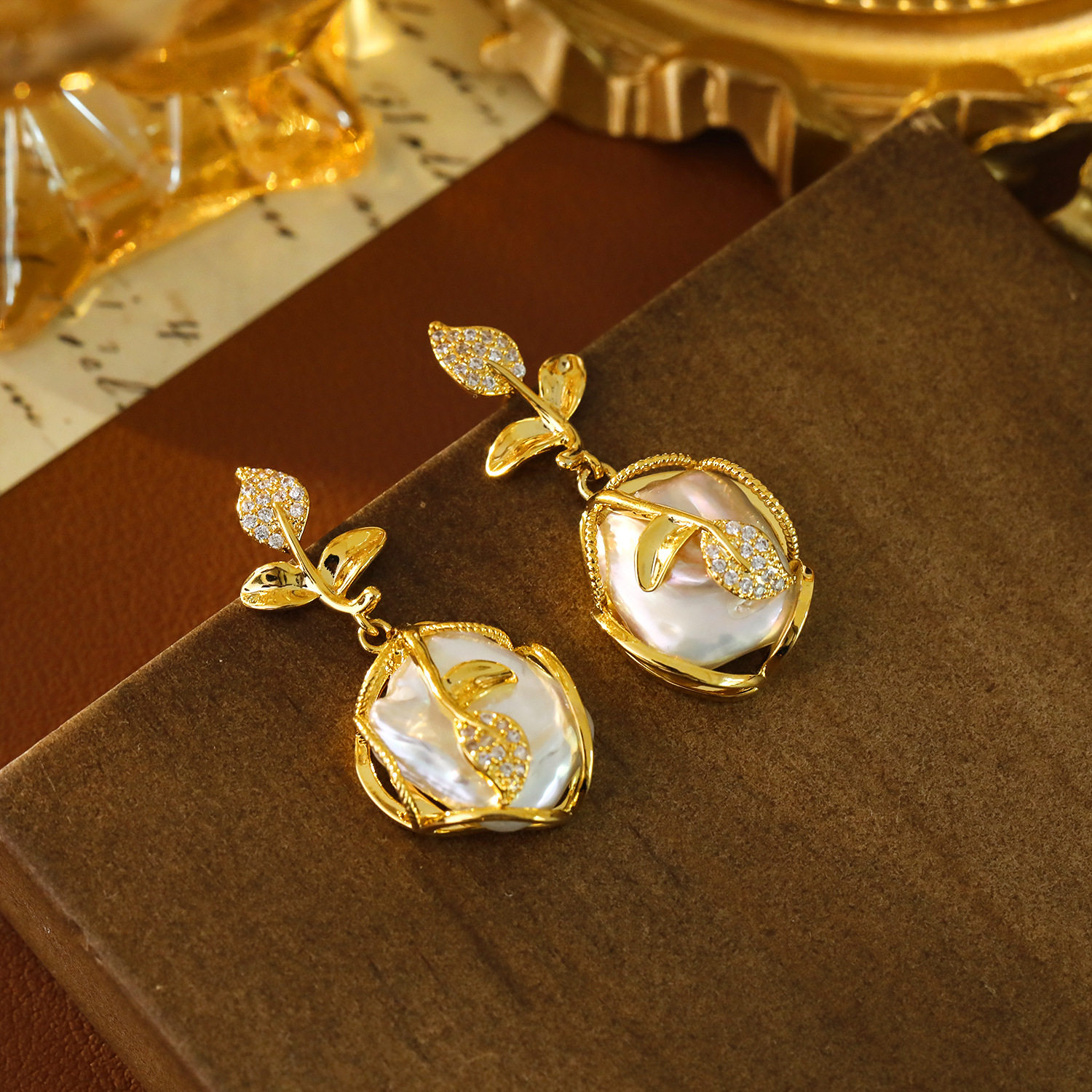 中古大巴洛克树叶珍珠耳钉度18K