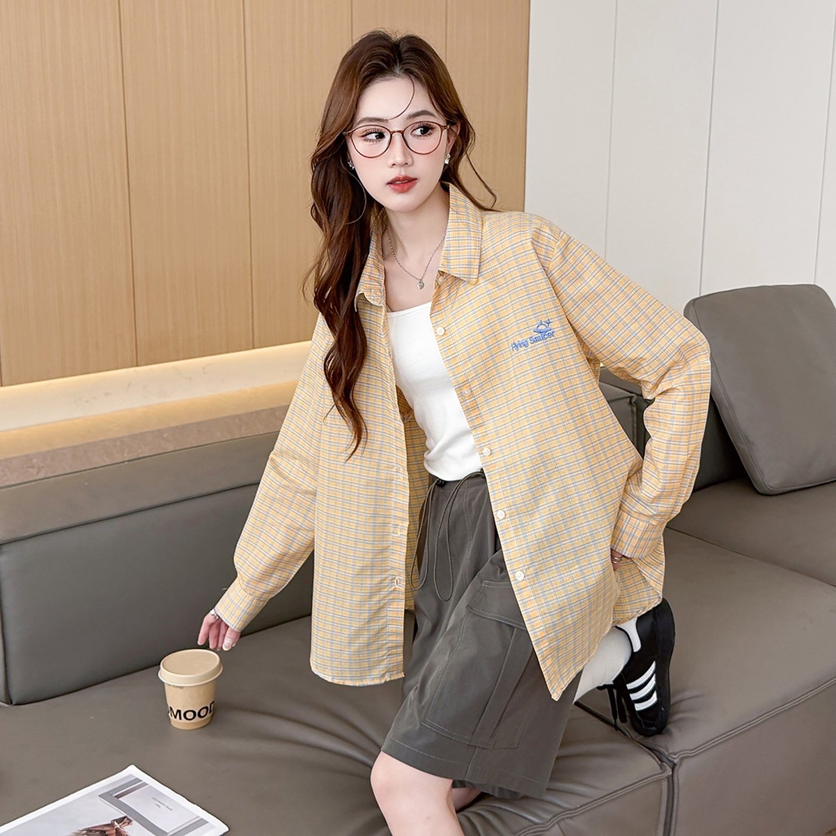 唐狮2026新款女长袖格子衬衫衬衣外套百搭休闲黄色前胸刺绣上衣bl