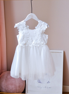 110女童小童蕾丝连衣裙白色礼裙吊带纱裙纯色公主裙镂空蓬松a字裙