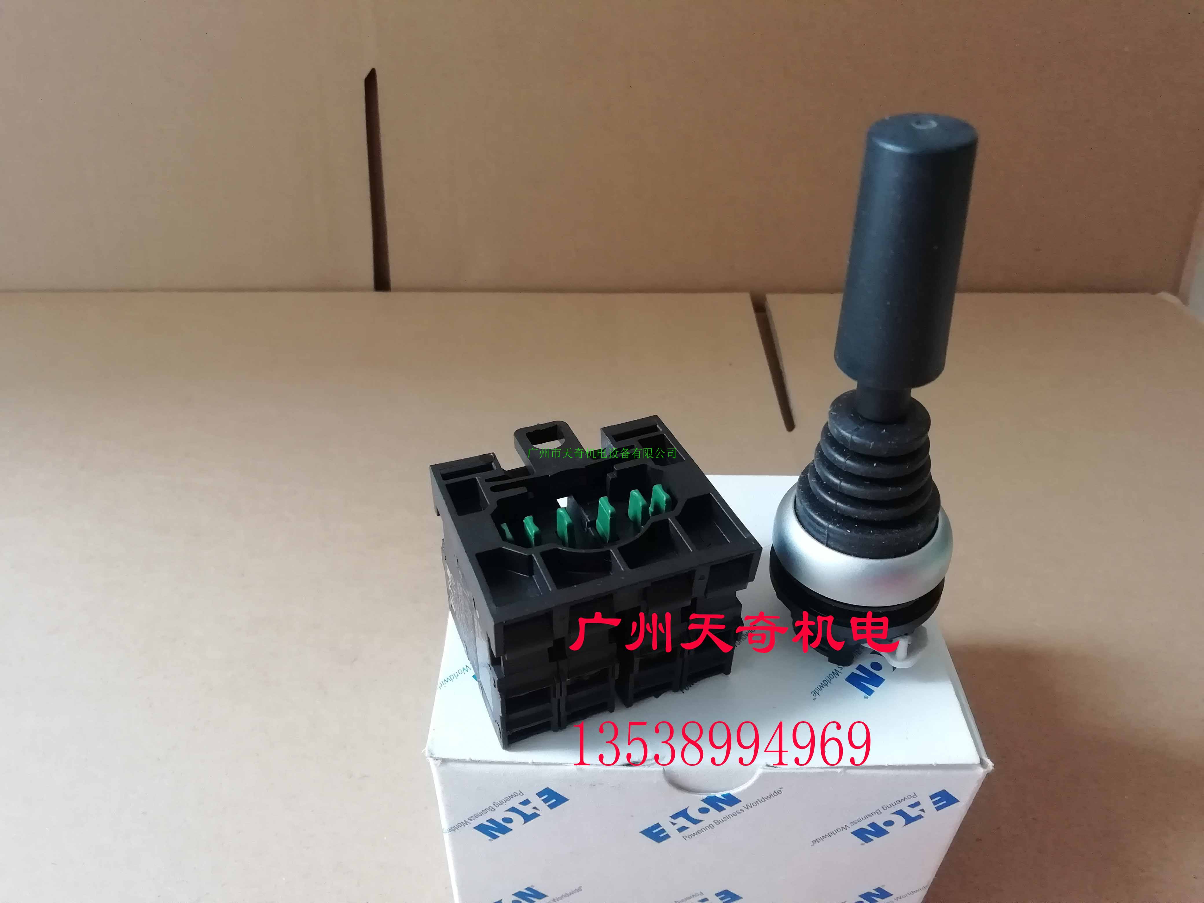 伊顿穆勒摇杆开关十字