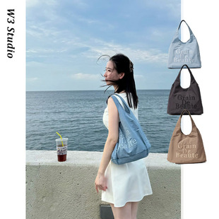 W3韩国小众尼龙手提单肩包字母刺绣百搭休闲手提购物袋车银优同款