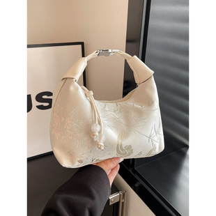 高级感轻奢小众新中式中国风斜挎包包女士2026新款旗袍中年妈妈包