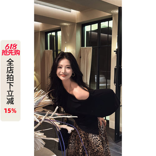 高端轻奢风斜肩t恤女设计感上衣