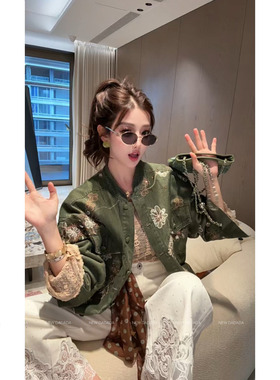 利达NEW DADADA【墨绿花影牛仔】绿色烫钻牛仔外套女宽松开衫上衣