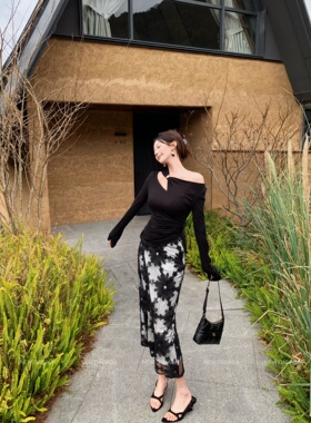 利达 NEW DADADA【蕾丝撞色半裙】百搭修身潮流气质半身裙CEZ4350