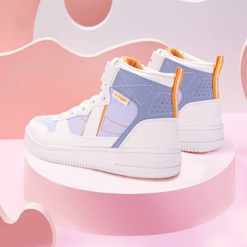 特步高帮板鞋系带女鞋小白鞋