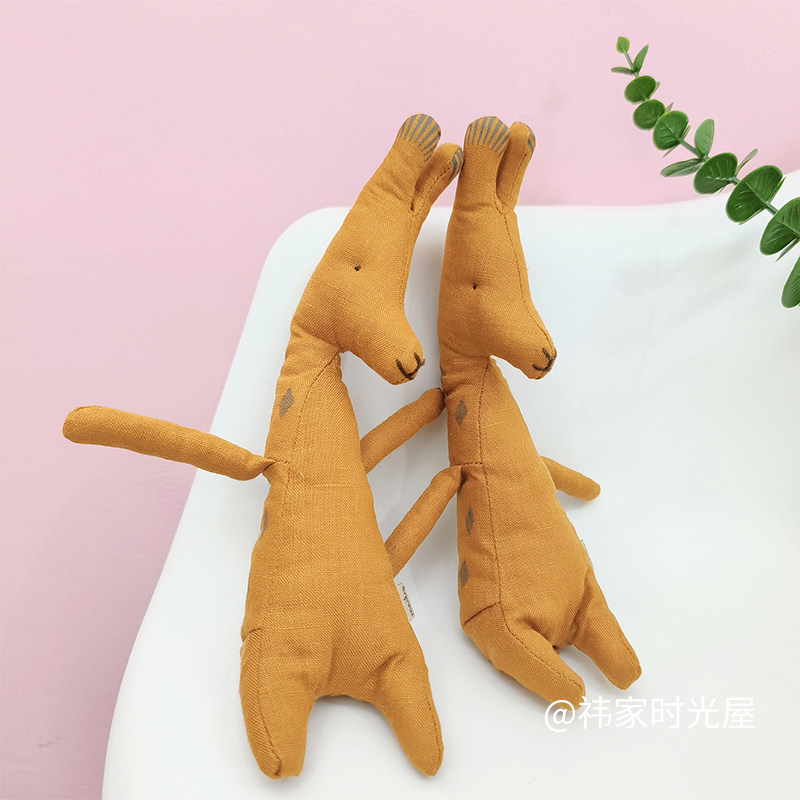 北欧亚麻风格玩偶姜黄长颈鹿安抚陪伴适合小手抓握啃咬蠢萌玩偶