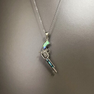 Vintage古着 Shellfish left wheel项链