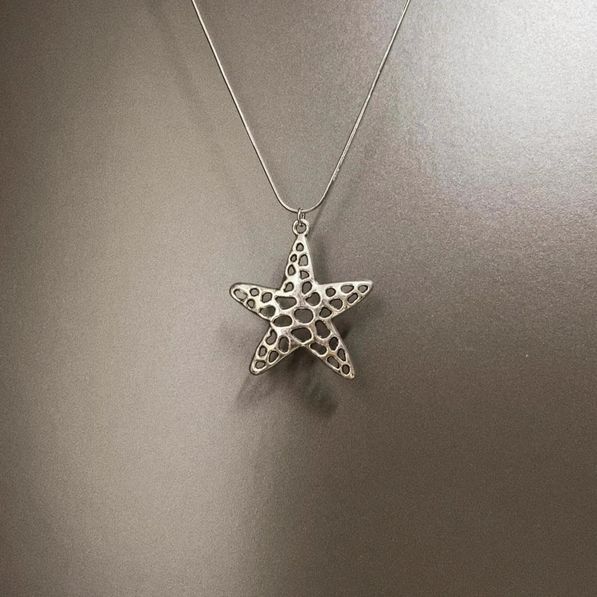 Vintage古着 Hollow starfir项链