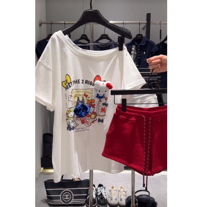 夏季百搭时尚T恤立体KT猫公仔玩偶漏肩短袖+短裤运动休闲套装女潮
