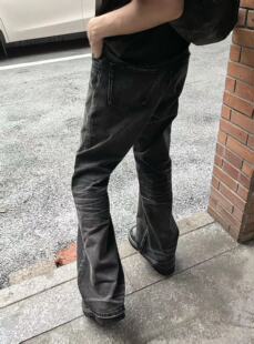 Baseplate 进口岗山重洗水手工做旧赤耳窄幅宽松黑灰色微喇牛仔裤